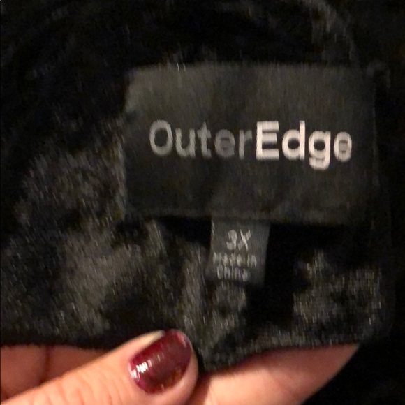 Velvet Jacket - Picture 4 of 5